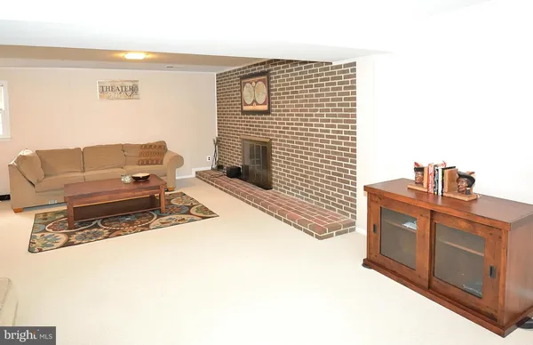 $4,200 | 1700 Prelude Drive, Vienna, VA 22182