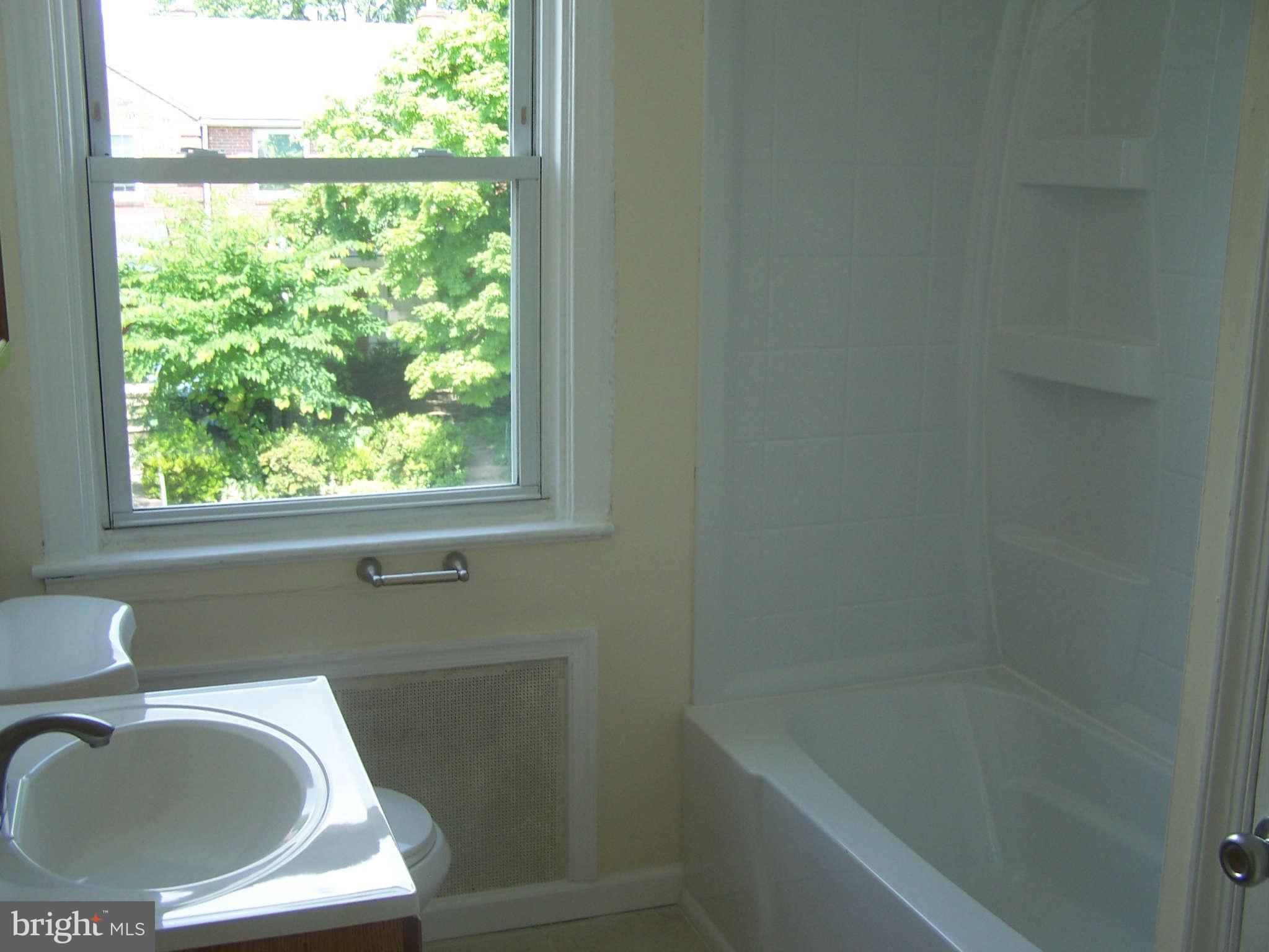 3801 Yolando Road Baltimore, MD 21218 - Photo 11 of 12 Bath