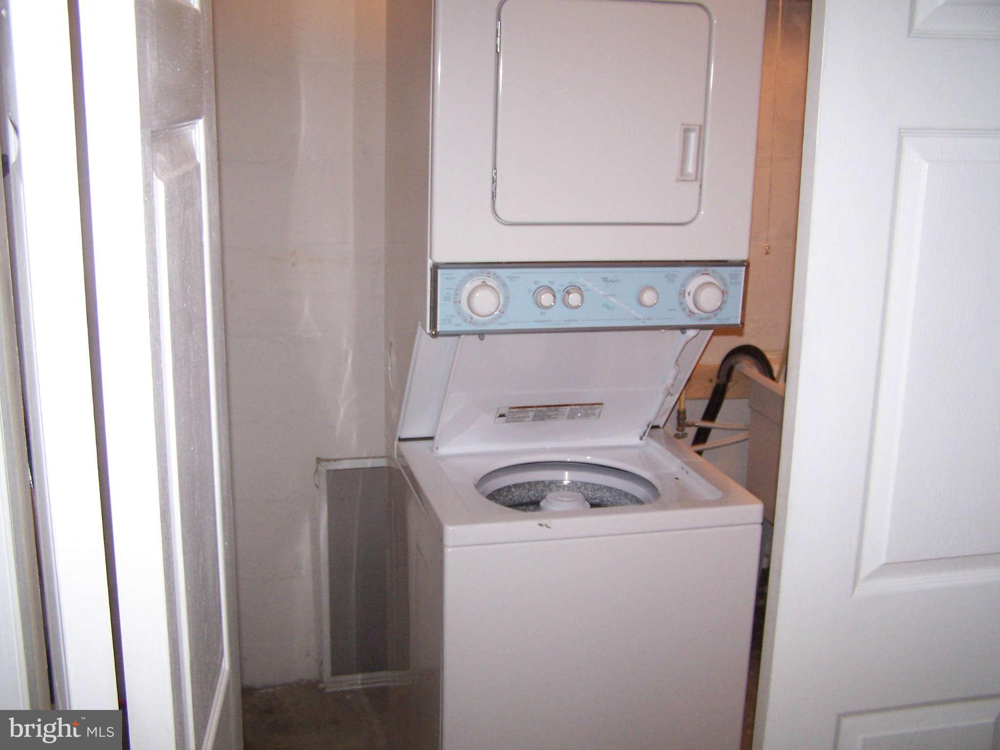 3801 Yolando Road Baltimore, MD 21218 - Photo 8 of 12 laundry