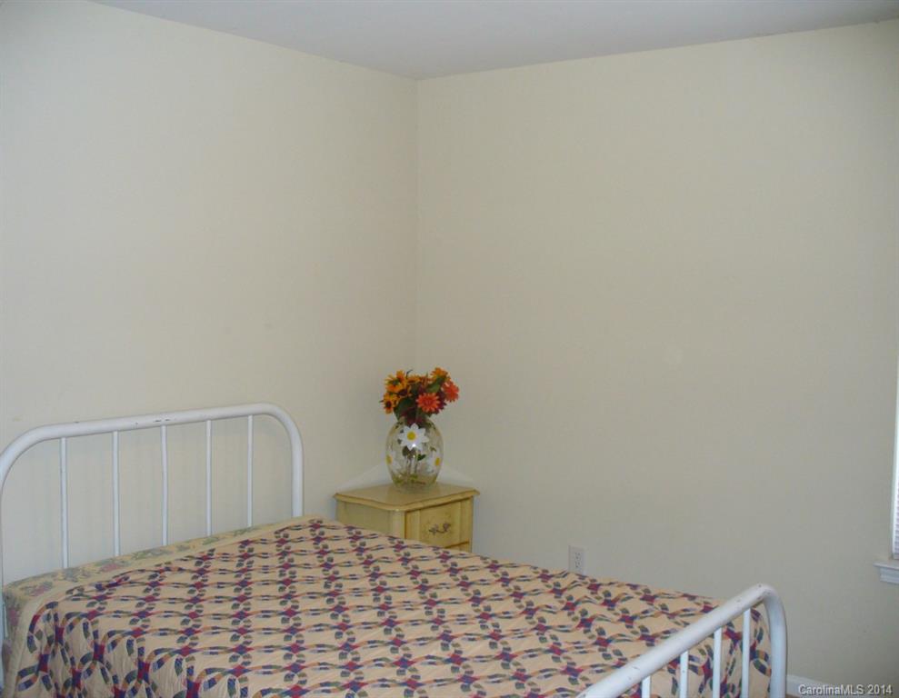3067 Starnes Road Charlotte, NC 28214 - Photo 16 of 24