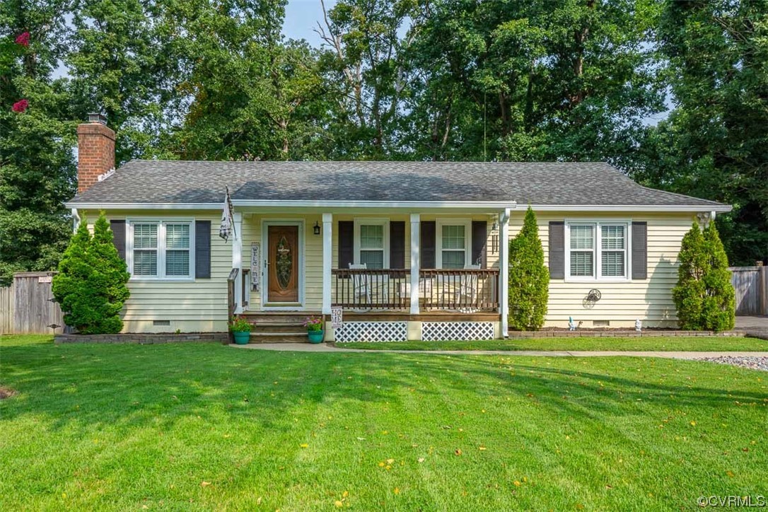 4648 Brookridge Road Chesterfield, VA 23832 - Photo 2 of 50 a front view of house with a garden
