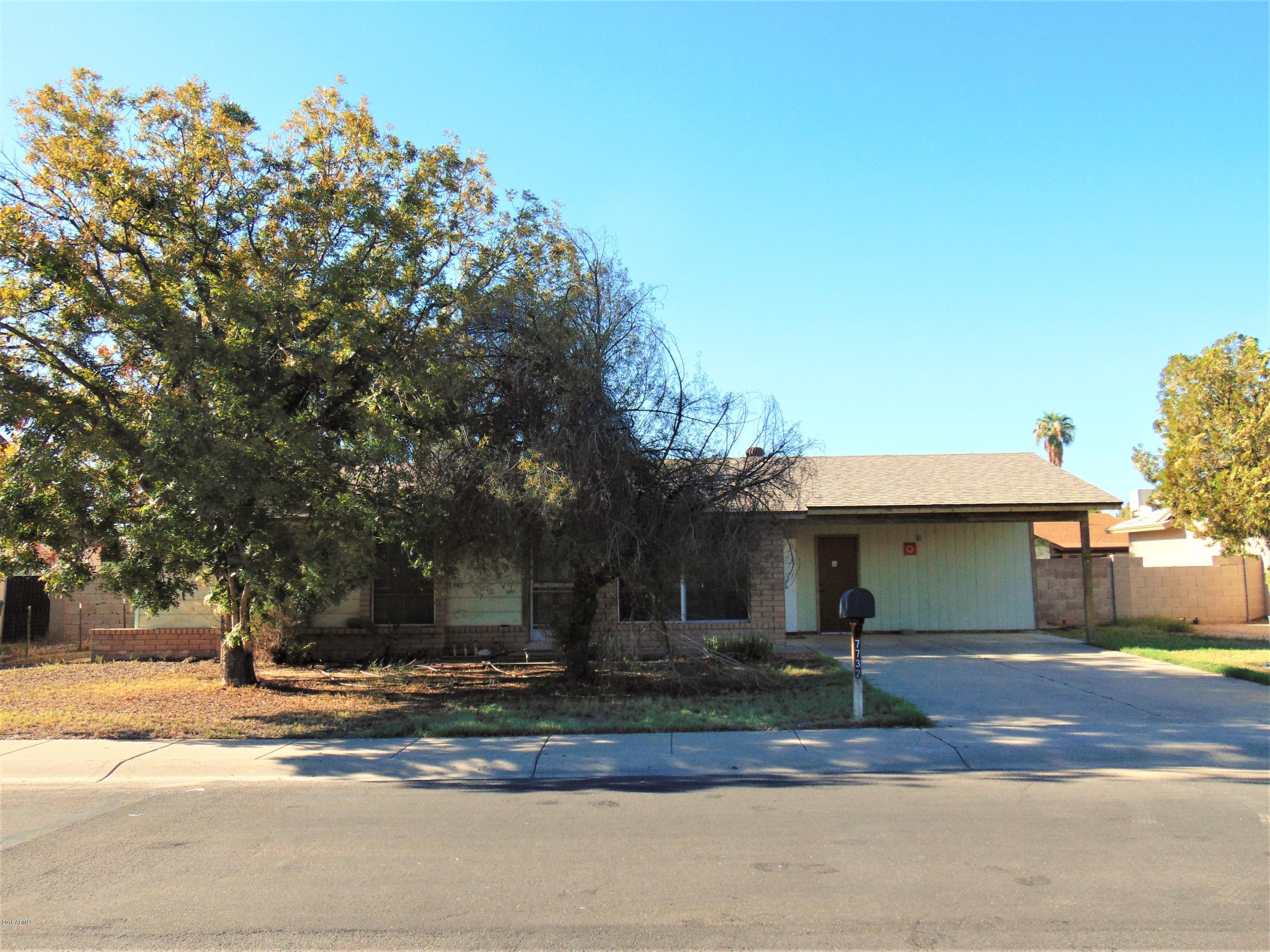 7732 West Cheery Lynn Road Phoenix, AZ 85033 - Photo 1 of 54 7732 W Cheery Lynn Rd (1)
