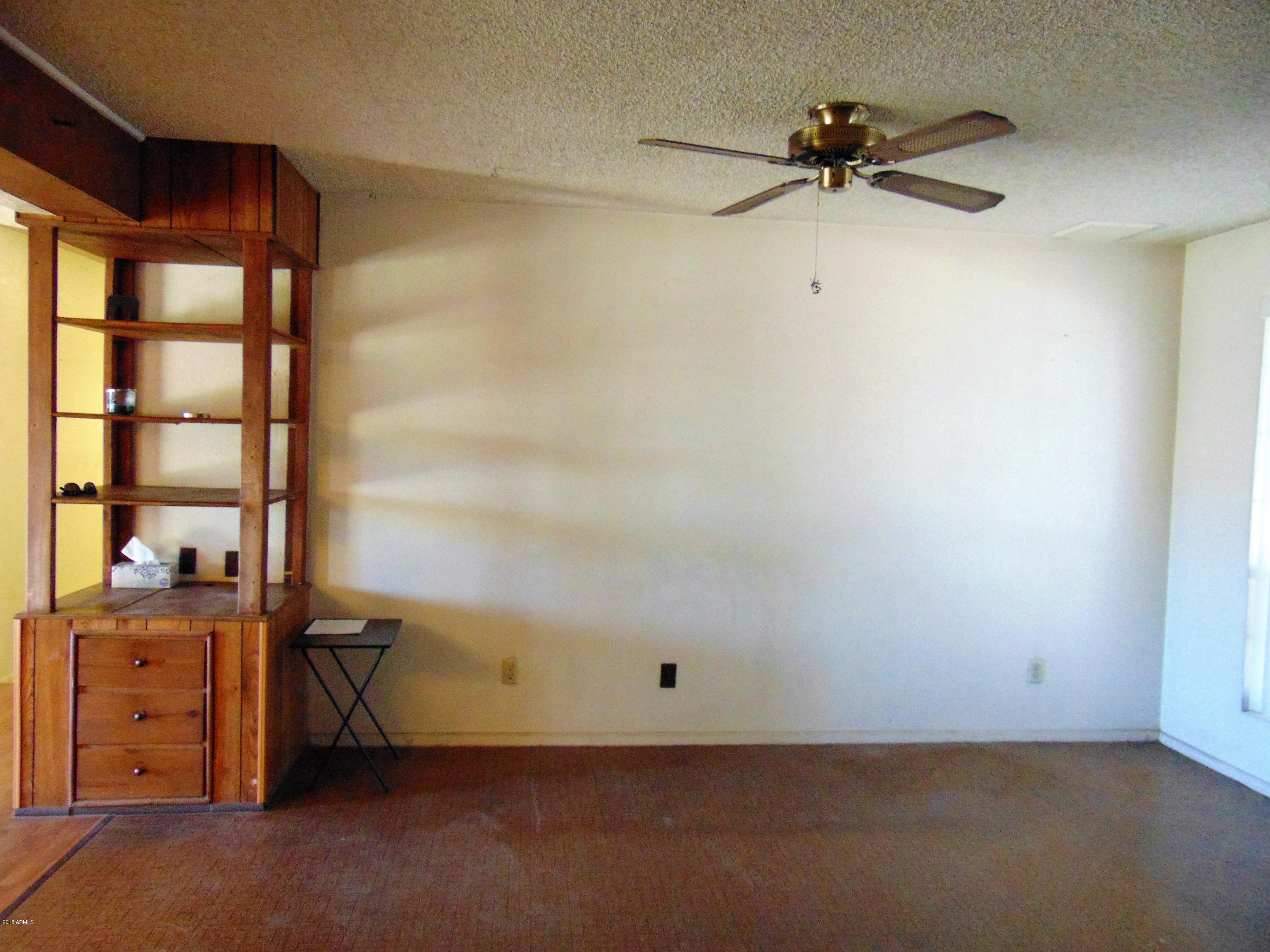7732 West Cheery Lynn Road Phoenix, AZ 85033 - Photo 14 of 54 7732 W Cheery Lynn Rd (9)