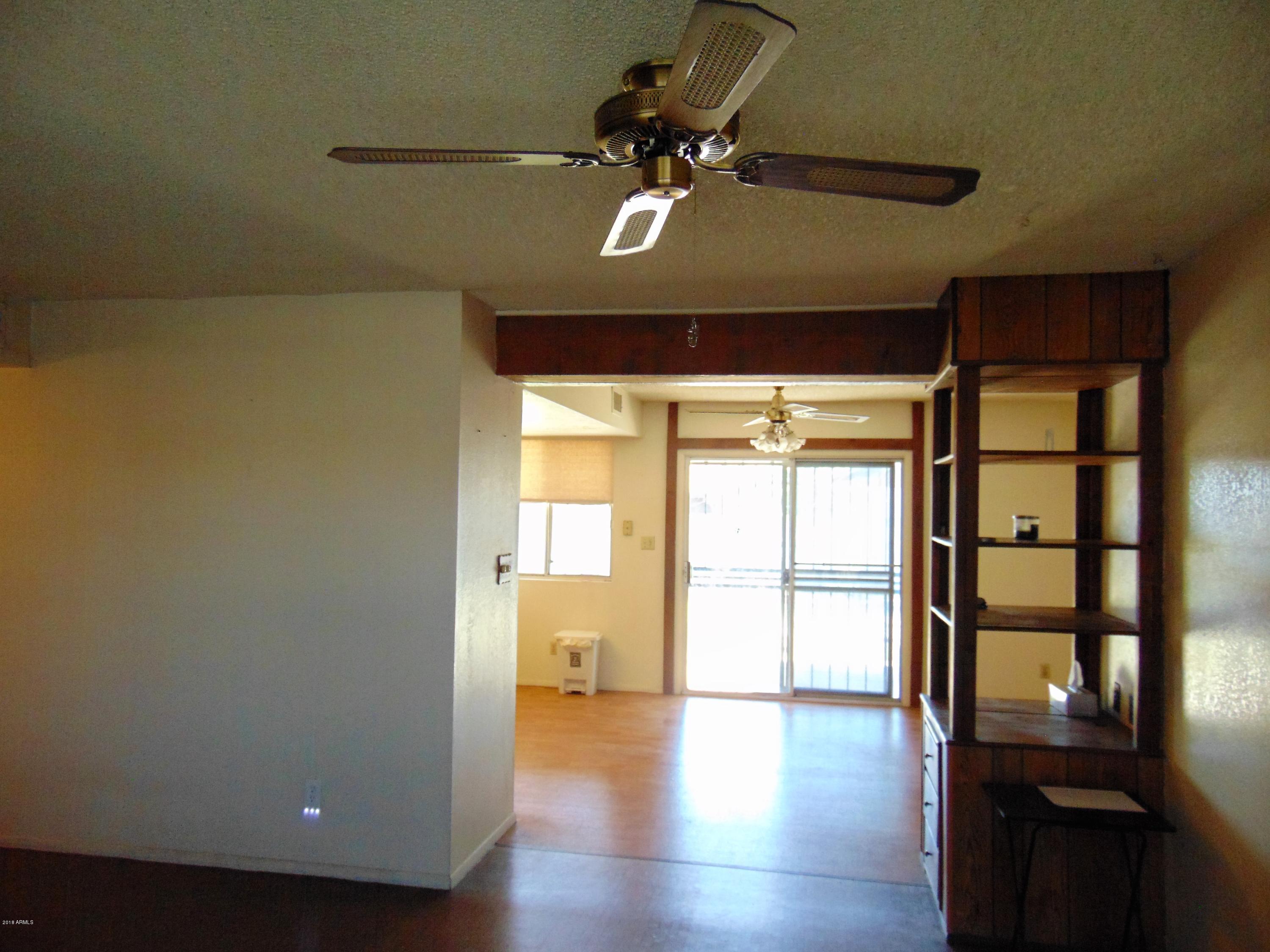 7732 West Cheery Lynn Road Phoenix, AZ 85033 - Photo 16 of 54 7732 W Cheery Lynn Rd (11)