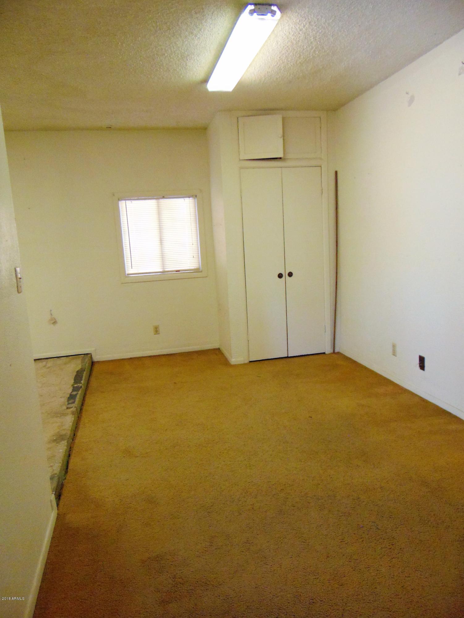 7732 West Cheery Lynn Road Phoenix, AZ 85033 - Photo 24 of 54 7732 W Cheery Lynn Rd (19)
