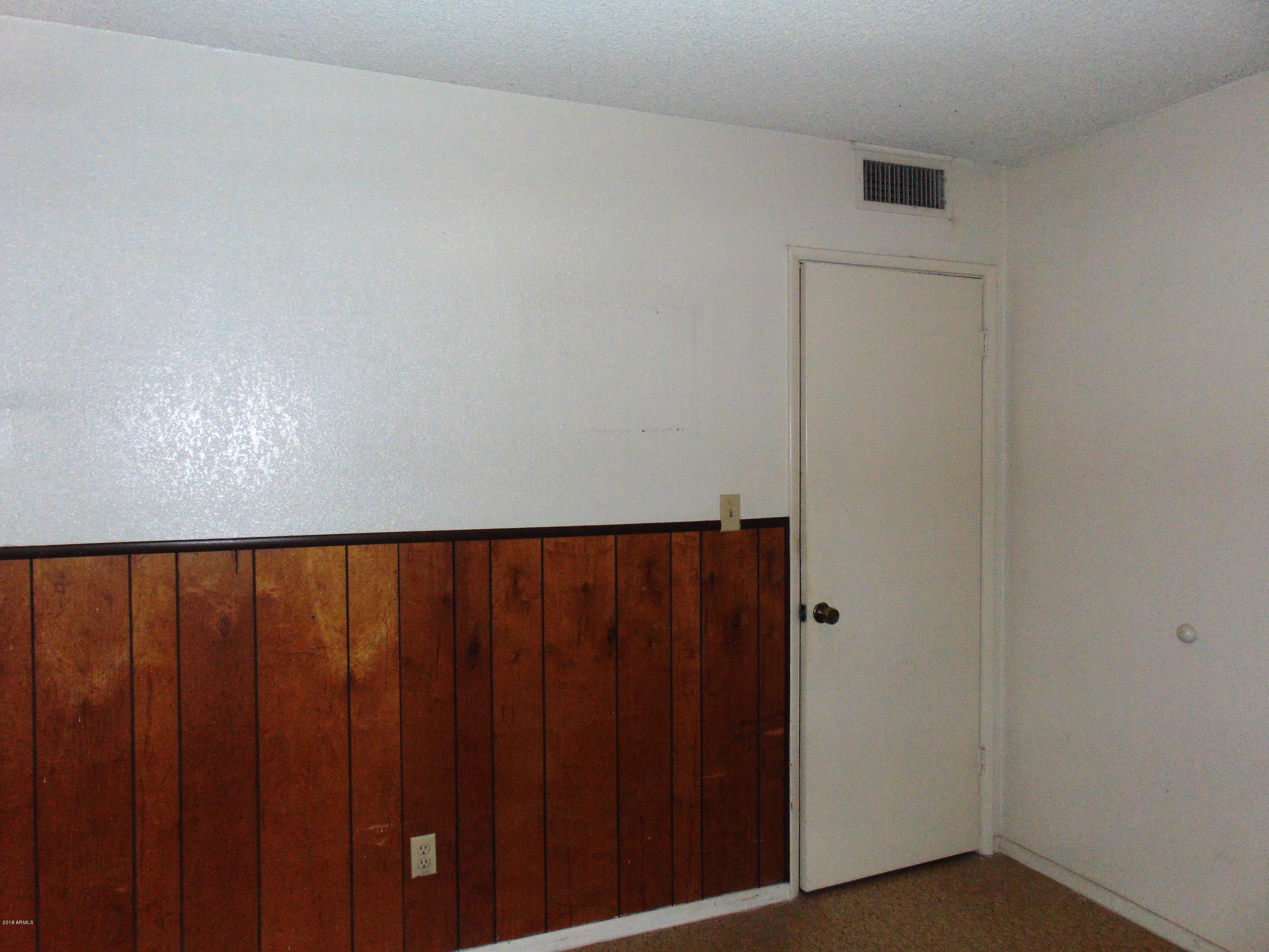 7732 West Cheery Lynn Road Phoenix, AZ 85033 - Photo 45 of 54 7732 W Cheery Lynn Rd (41)