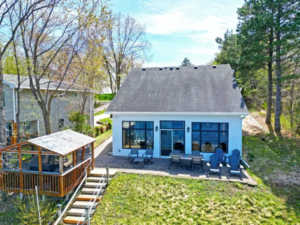 $825,000 | 2906 Donnelly Drive Northwest, Buffalo, MN 55313