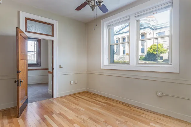 $209,900 | 105 Washington Avenue, Unit 1, Oshkosh, WI 54901