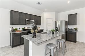 1126 Toledo Bend Pass Rosharon, TX 77583 - Photo 4 of 9