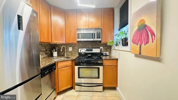 $1,750 | 1816 Kalorama Road Northwest, Unit 306, Washington, DC 20009