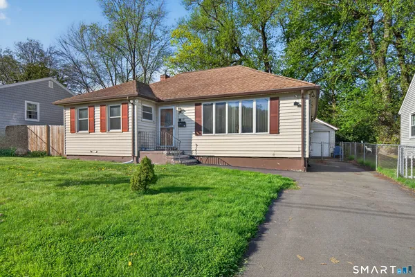 $275,000 | 30 Grafton Road, Hamden, CT 06517