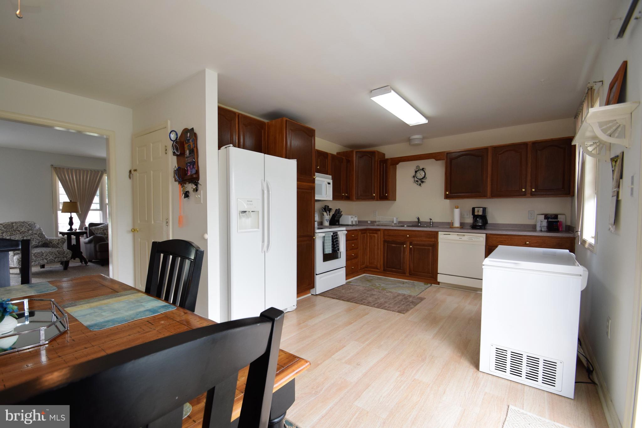 17 Croyden Road Newark, DE 19702 - Photo 5 of 30 Kitchen