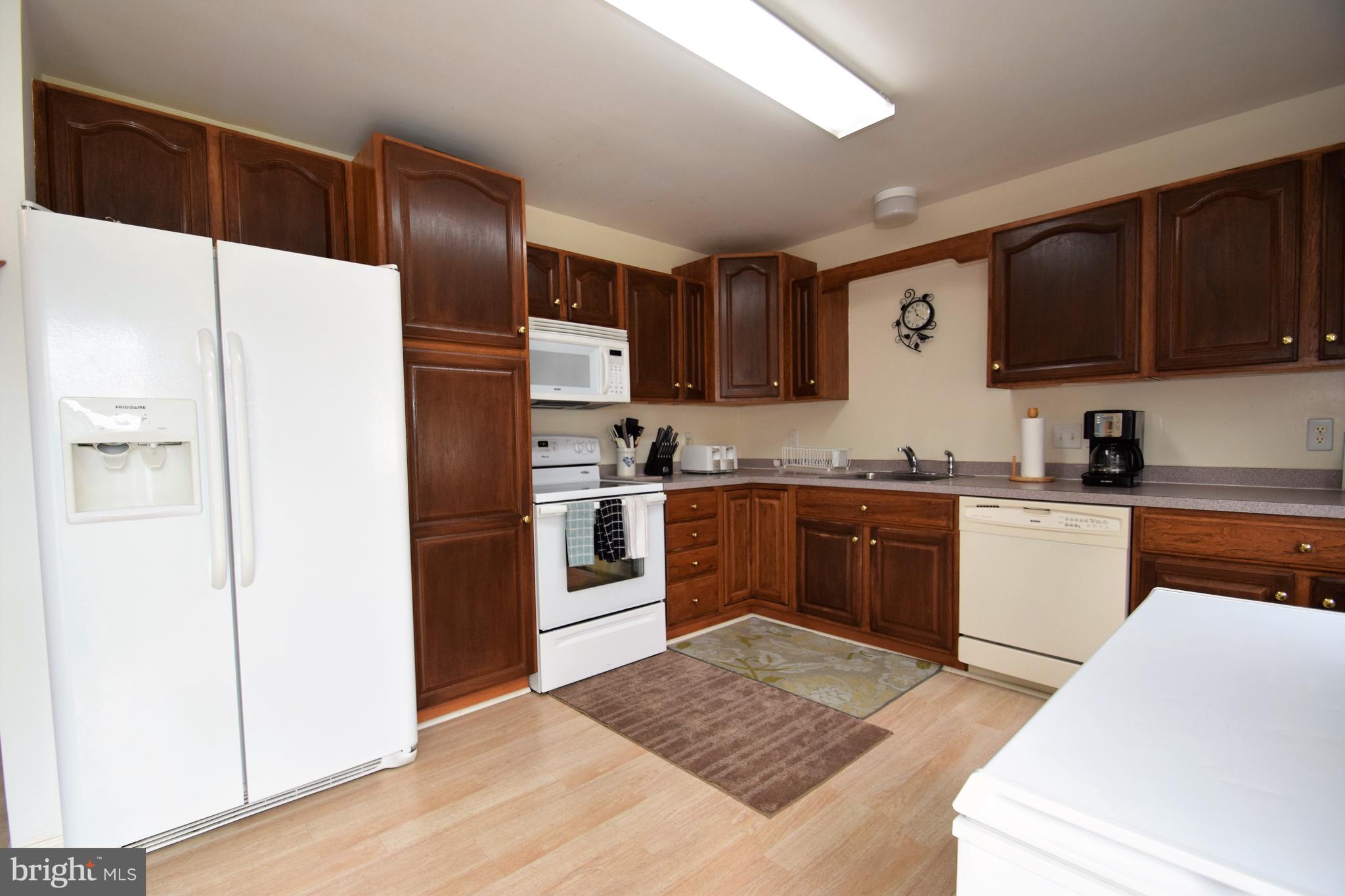 17 Croyden Road Newark, DE 19702 - Photo 7 of 30 Kitchen