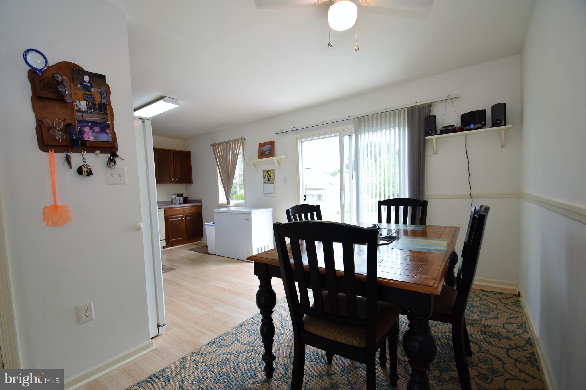 17 Croyden Road Newark, DE 19702 - Photo 8 of 30 Kitchen eating area