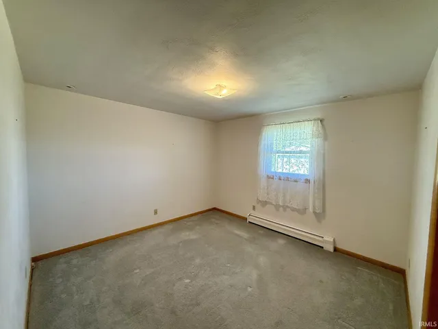 $209,700 | 1931 East State 164 Road, Jasper, IN 47546