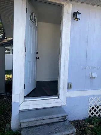 $1,925 | 1802 East Comanche Avenue, Tampa, FL 33610
