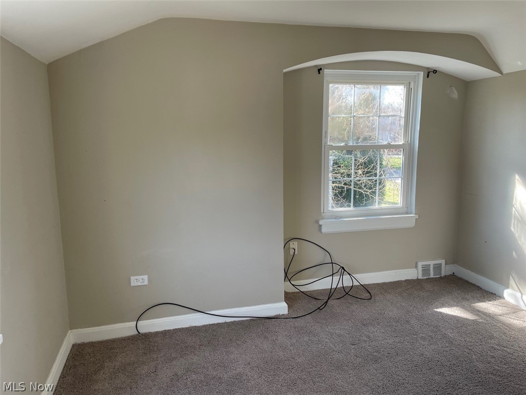 6211 Seneca Road Mentor, OH 44060 - Photo 11 of 20 Gallery Image 11