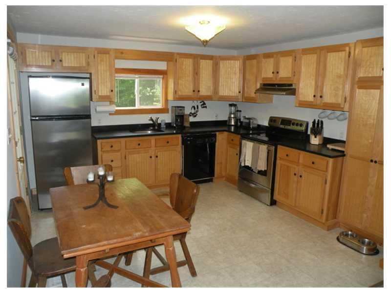 88 Dunton Road Naples, ME 04055 - Photo 6 of 22 Kitchen.