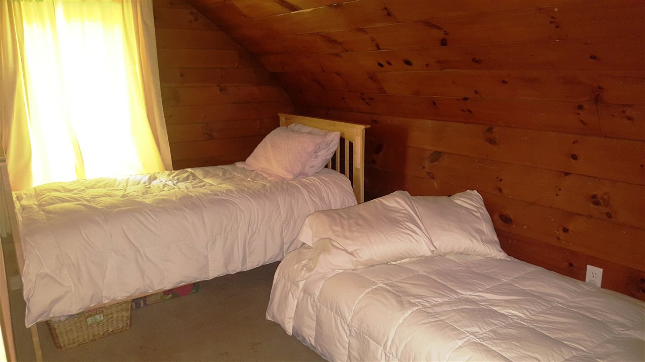 379 Hilltop Road Littleton, NH 03561 - Photo 14 of 22