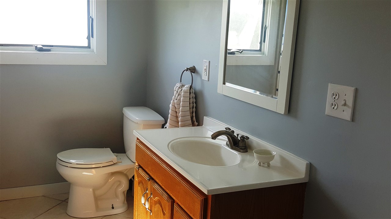 379 Hilltop Road Littleton, NH 03561 - Photo 8 of 22