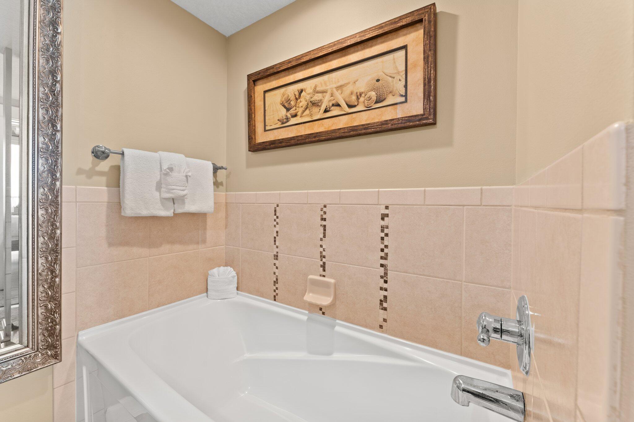 11800 Front Beach Road, Unit 1301 Panama City Beach, FL 32407 - Photo 17 of 41 Master Bath 4