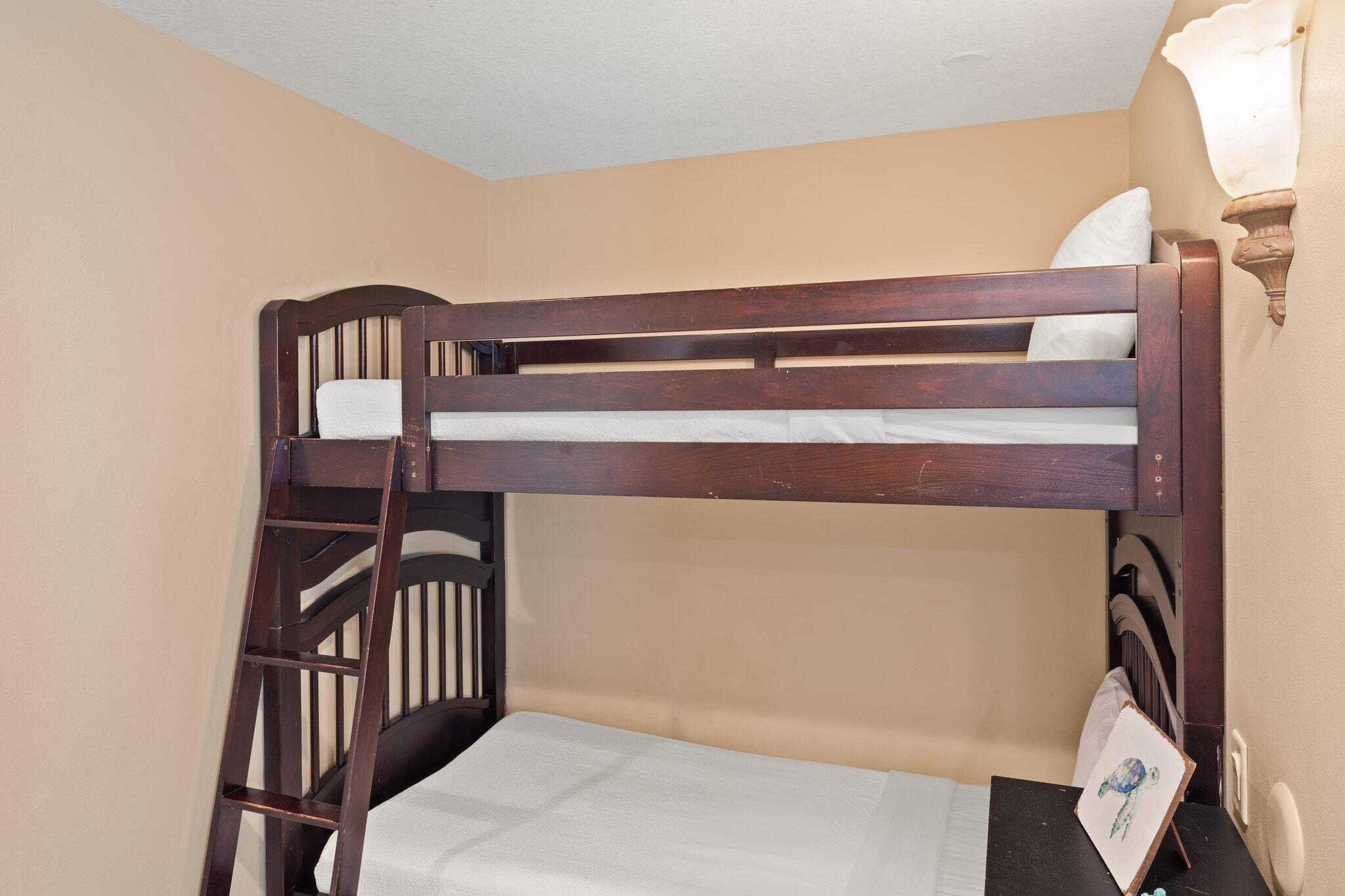 11800 Front Beach Road, Unit 1301 Panama City Beach, FL 32407 - Photo 32 of 41 Hallway Bunk 2