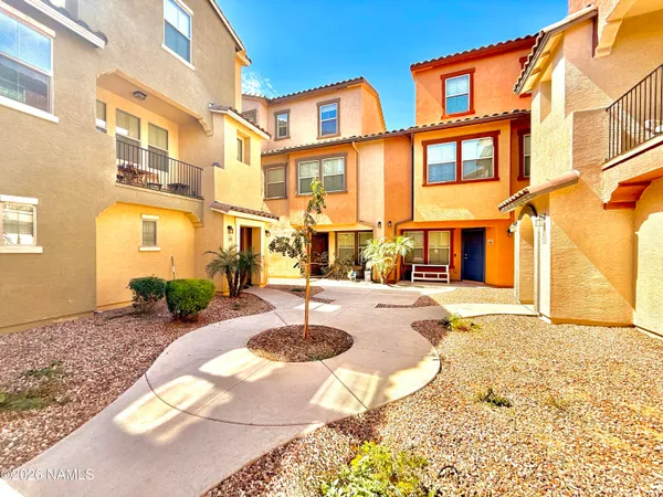 $325,000 | 1834 North 77th Drive, Phoenix, AZ 85035