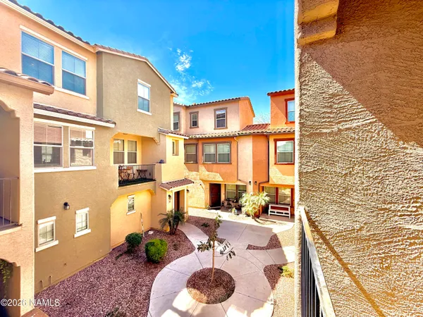 $325,000 | 1834 North 77th Drive, Phoenix, AZ 85035