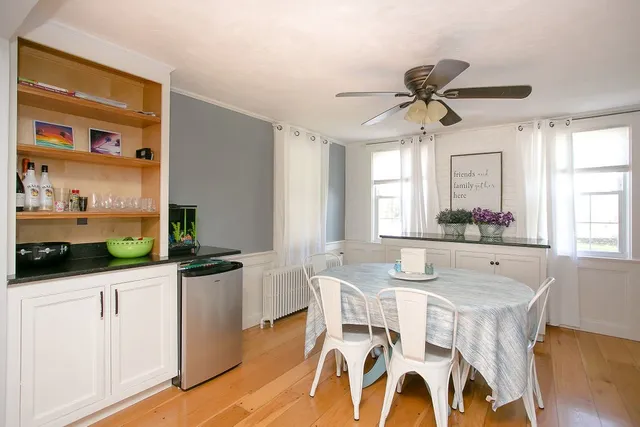 $824,900 | 1994 East Main Road, Portsmouth, RI 02871