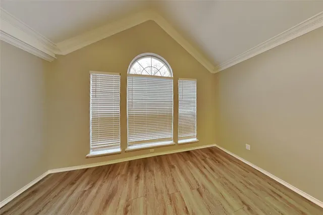 $2,475 | 8206 Shoshoni Drive, Arlington, TX 76002