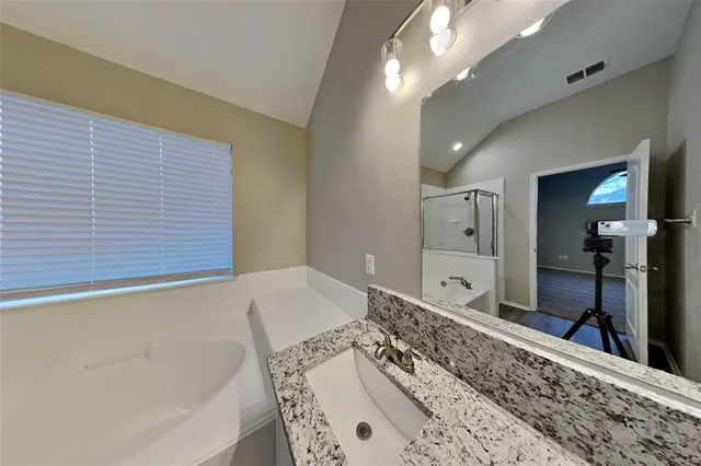 $2,475 | 8206 Shoshoni Drive, Arlington, TX 76002