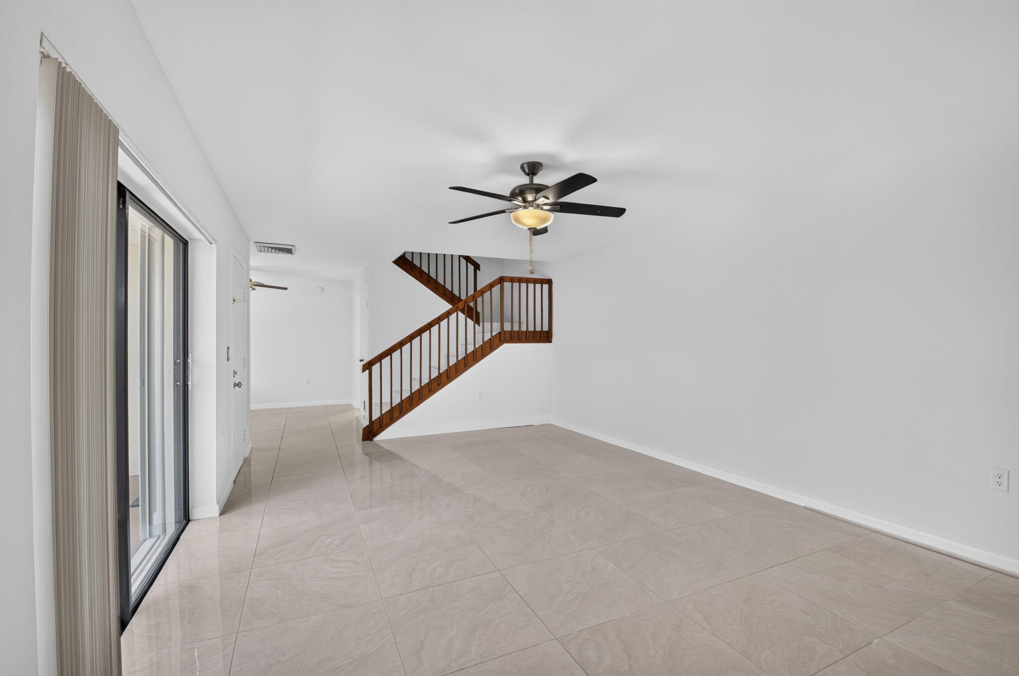 2887 Southwest 22nd Circle, Unit 49B Delray Beach, FL 33445 - Photo 8 of 46 8-web-or-mls-DSC_5441
