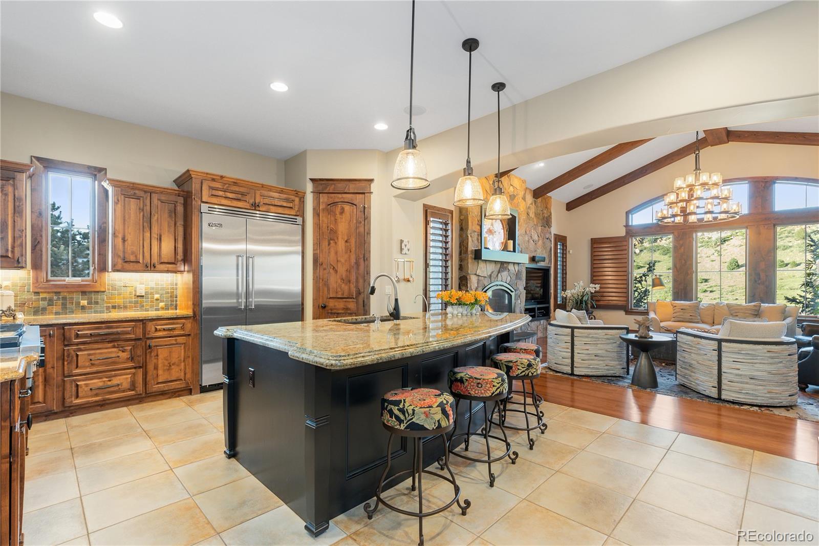8245 Raphael Lane Littleton, CO 80125 - Photo 9 of 44 Gallery Image 9