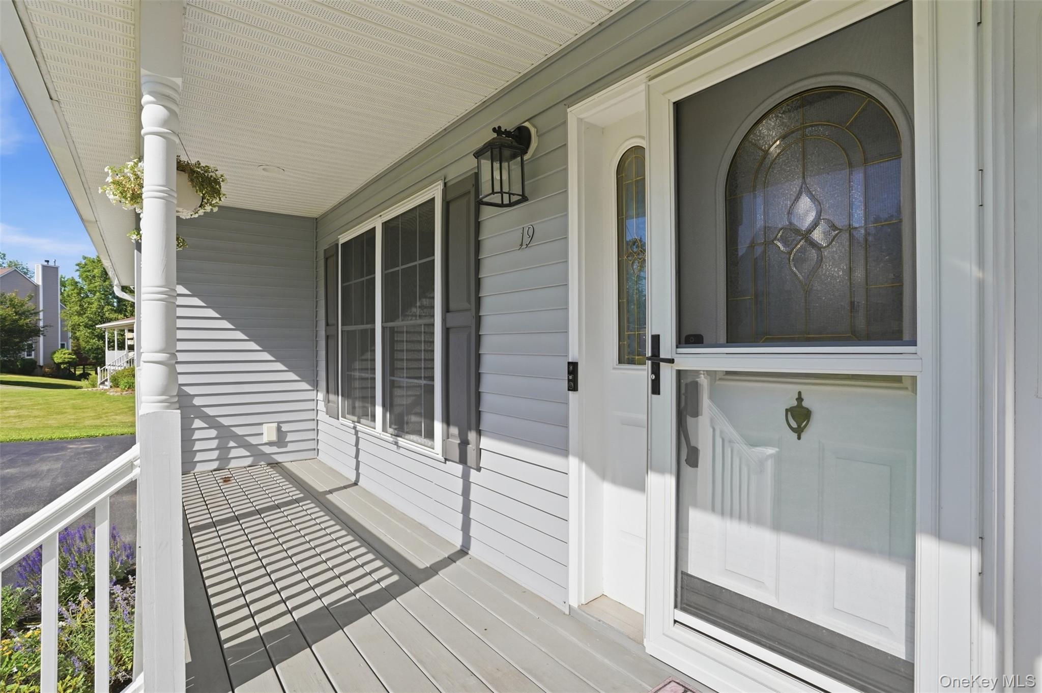 19 Regent Road Warwick, NY 10990 - Photo 5 of 43