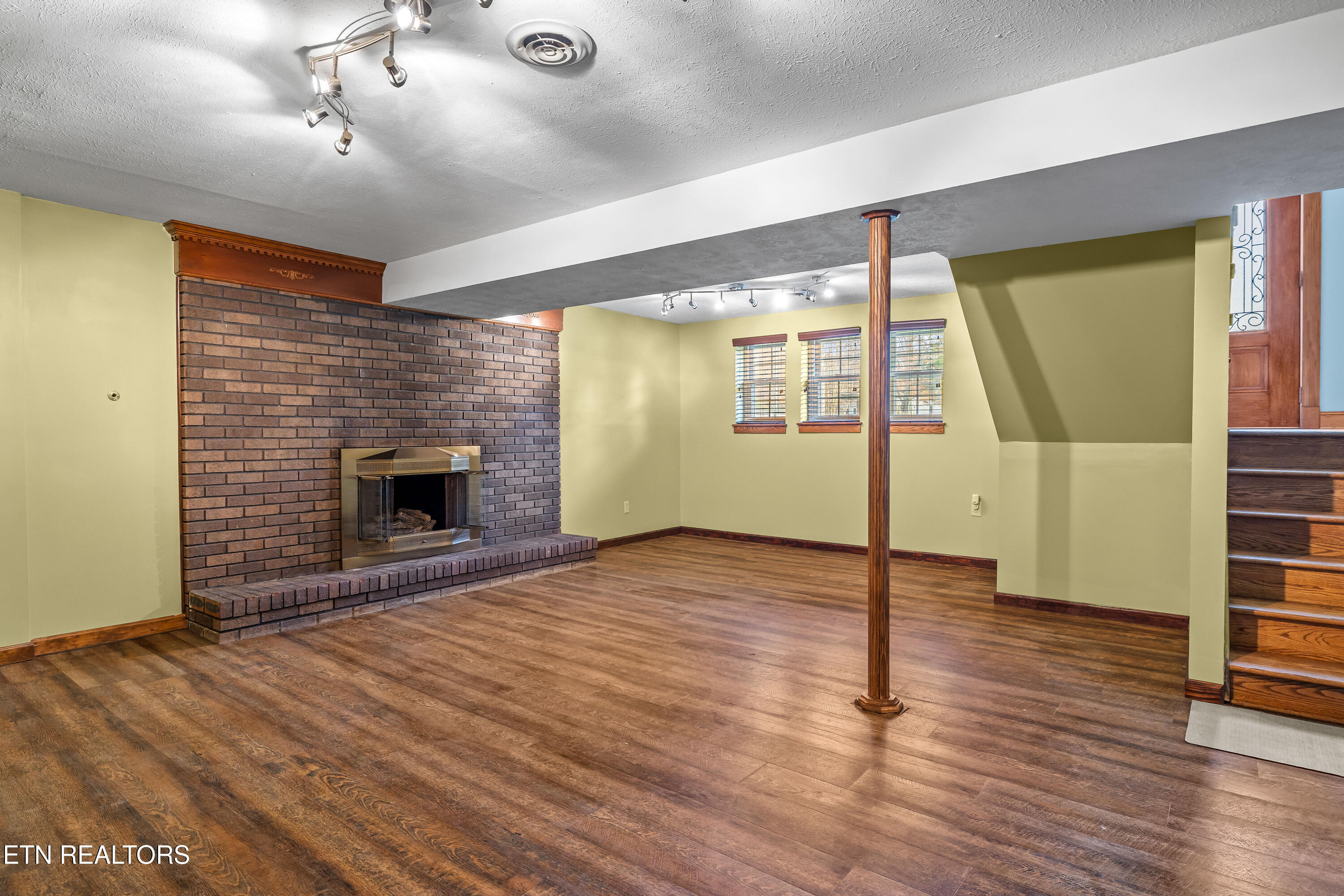 401 Cash Road Knoxville, TN 37924 - Photo 38 of 45 401CashRd-53