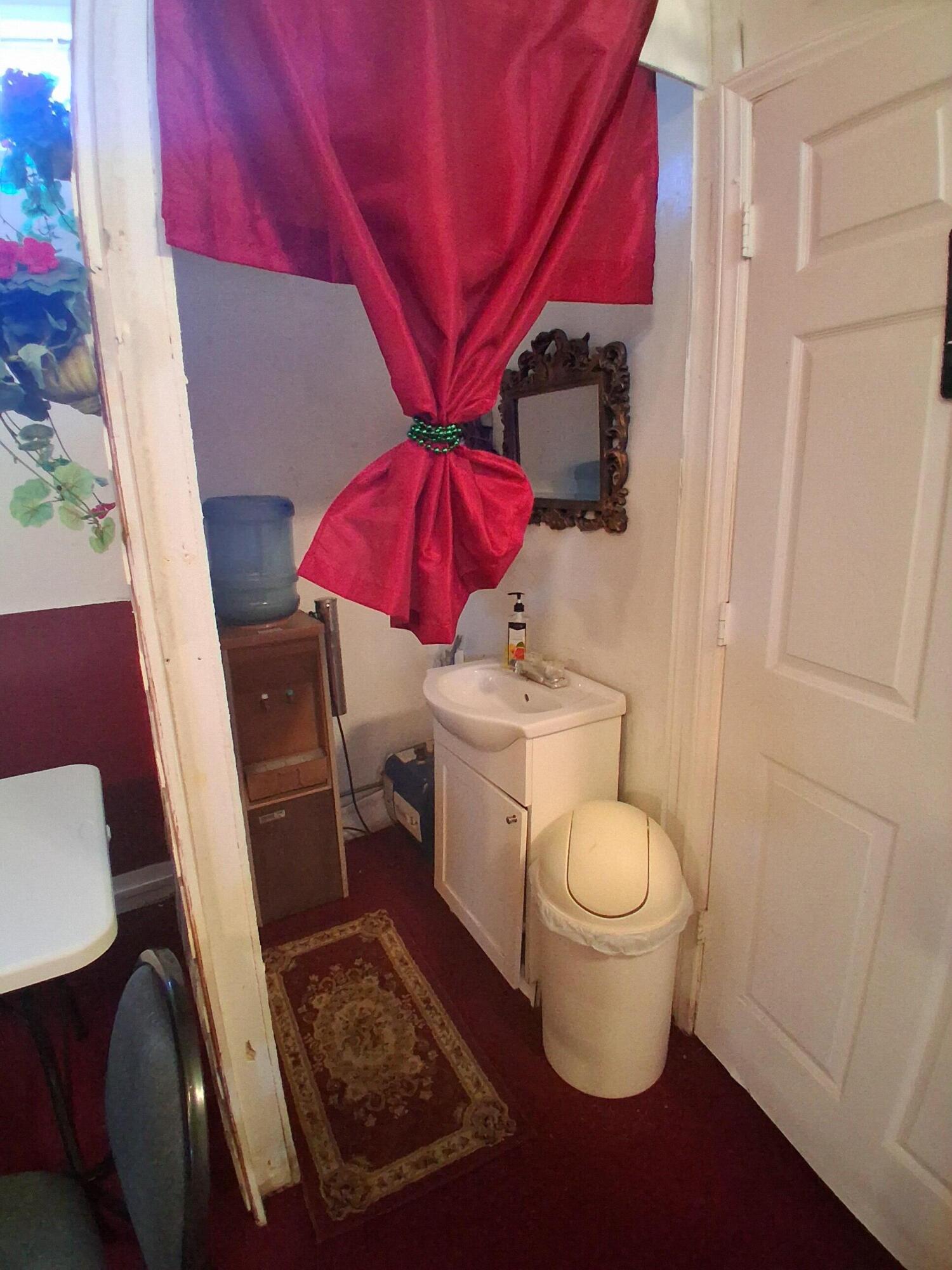 1325-1311 State Rd S-38-181 Orangeburg, SC 29115 - Photo 8 of 10 20260111_134517