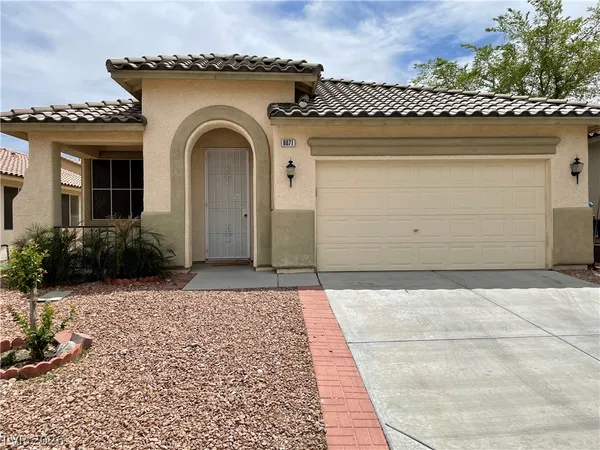 $2,250 | 8071 Sapphire Cove Avenue, Las Vegas, NV 89117
