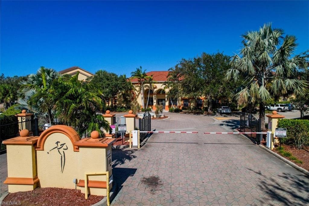 7925 Preserve Circle, Unit 333 Naples, FL 34119 - Photo 22 of 25 a view of a bench in patio