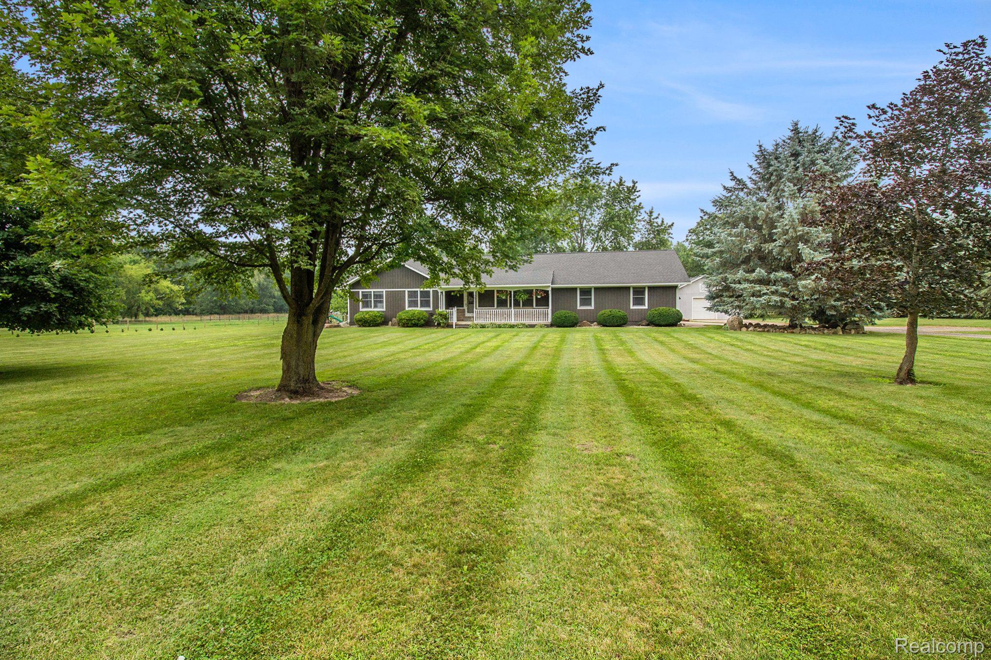9477 West Allen Road Fowlerville, MI 48836 - Photo 29 of 44 Front of Home