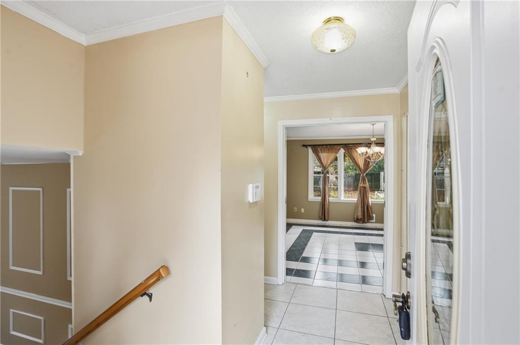 747 John Alden Road Stone Mountain, GA 30083 - Photo 3 of 26