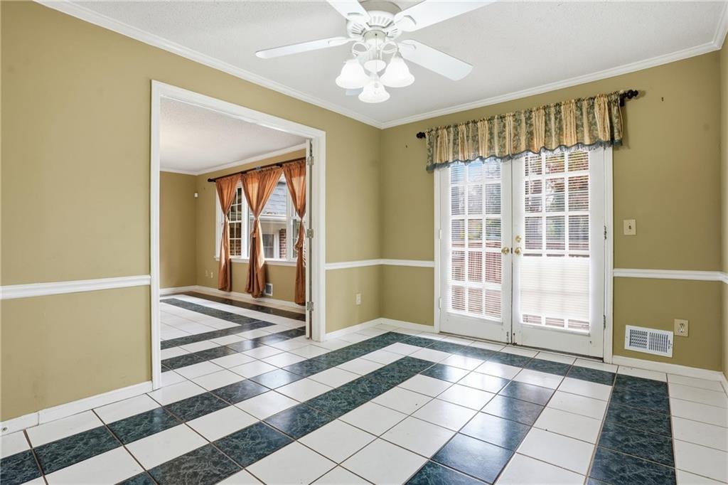 747 John Alden Road Stone Mountain, GA 30083 - Photo 4 of 26