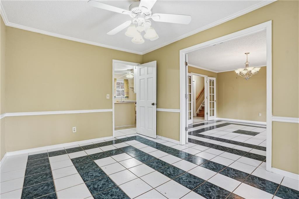 747 John Alden Road Stone Mountain, GA 30083 - Photo 5 of 26