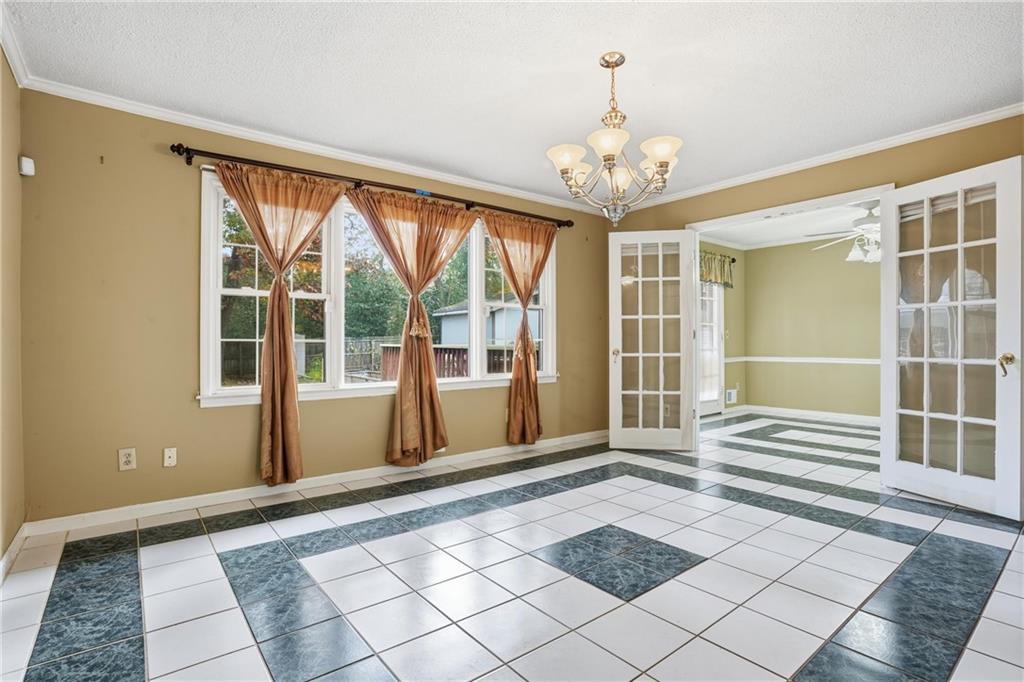 747 John Alden Road Stone Mountain, GA 30083 - Photo 6 of 26