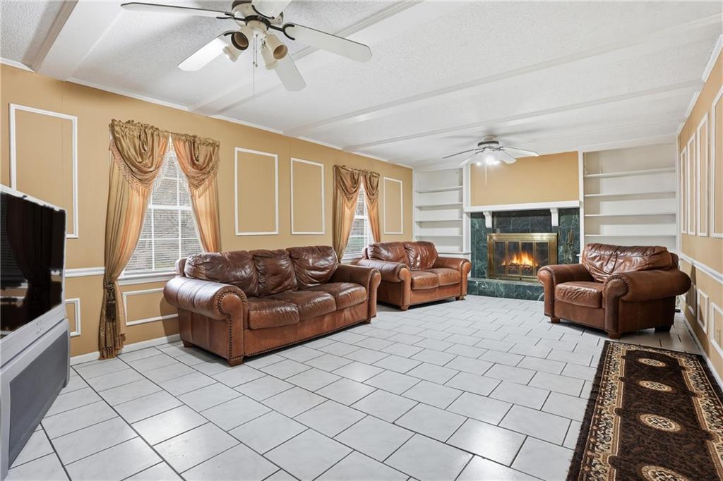 747 John Alden Road Stone Mountain, GA 30083 - Photo 9 of 26