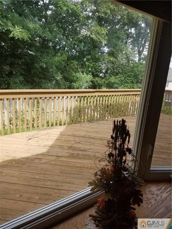 7 Stradford Road Sayreville, NJ 08859 - Photo 21 of 25