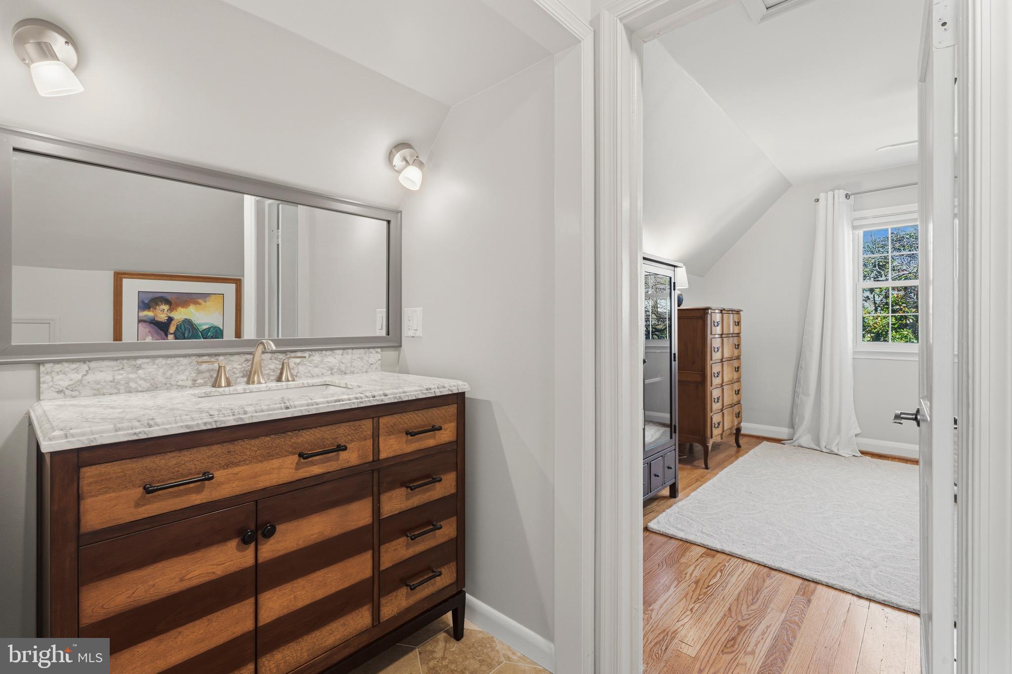 304 Brook Road Baltimore, MD 21286 - Photo 22 of 34 Upper level