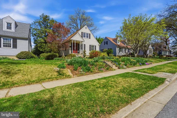 $429,900 | 304 Brook Road, Baltimore, MD 21286