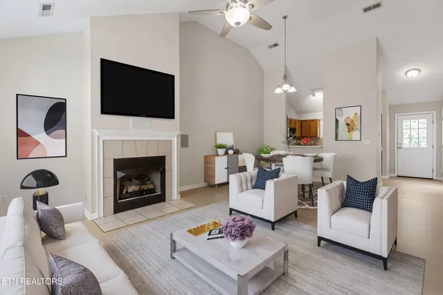 $2,300 | Undisclosed Address, Knoxville, TN 37923