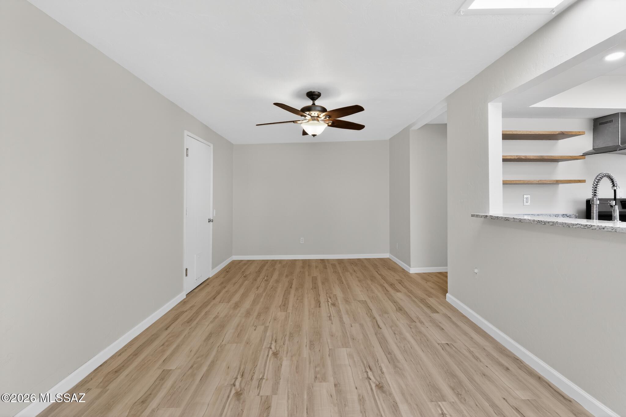 2175 West Rainbow Ridge Road Tucson, AZ 85745 - Photo 10 of 36 25_2175_W_Rainbow_Ridge_Rd-Dining_room-0