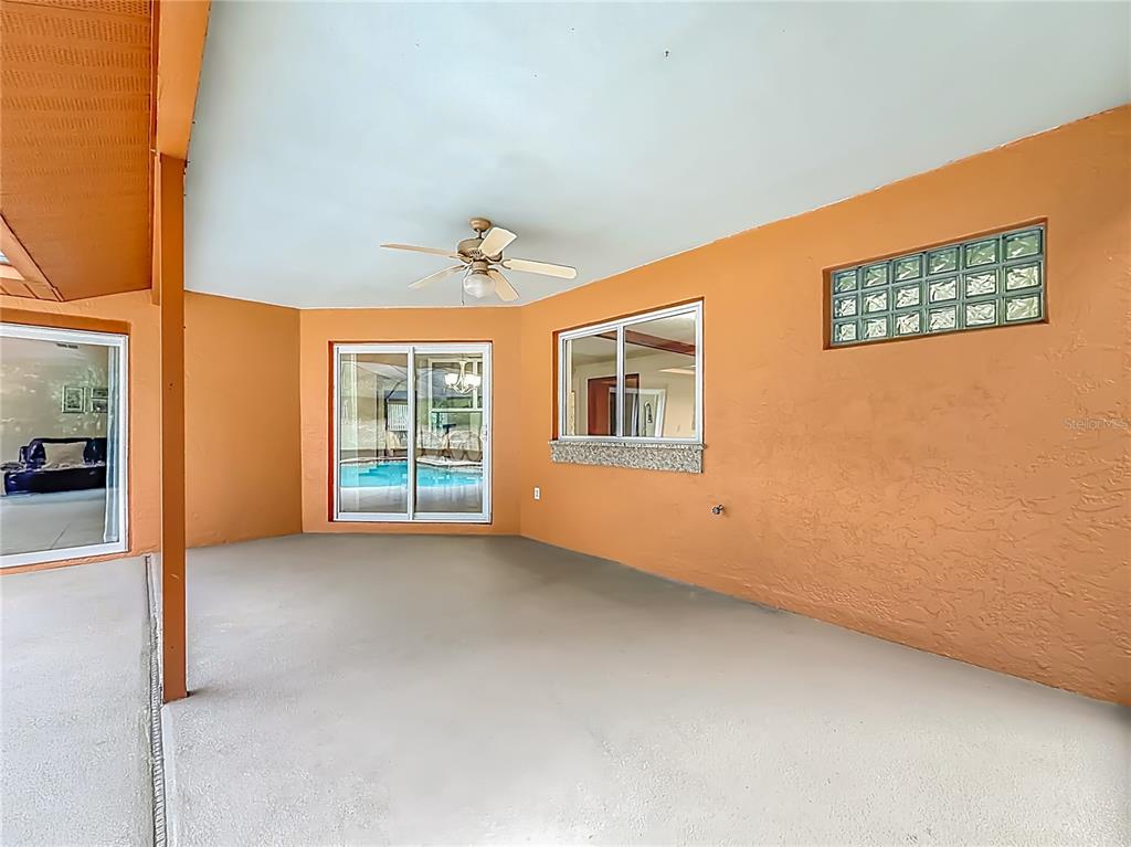 4353 North Indianhead Road Hernando, FL 34442 - Photo 44 of 65 an empty room with windows